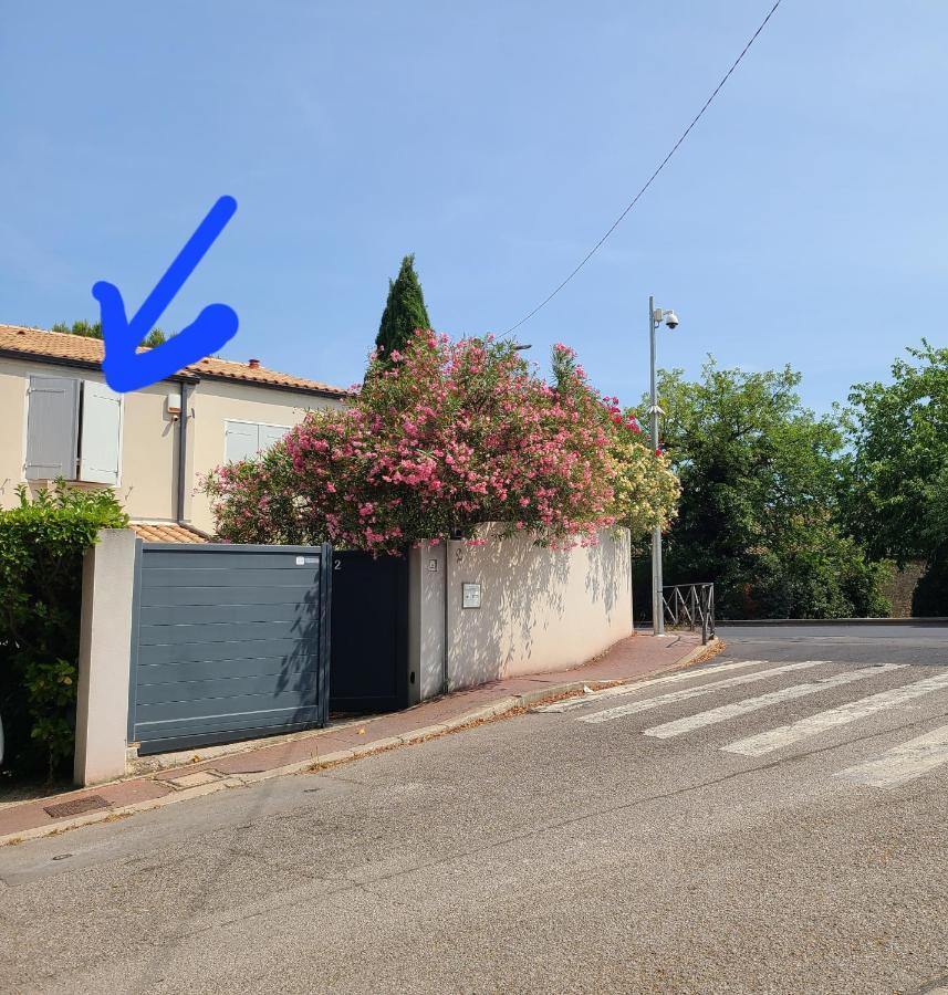 Habitación en casa particular Chez Nous Dans Notre Petit Jardin Montpellier
